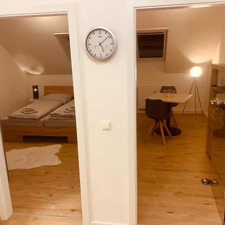 Lägenhet Felix Living 3, Doppelbett, Parkplatz, Ruhig&praktisch