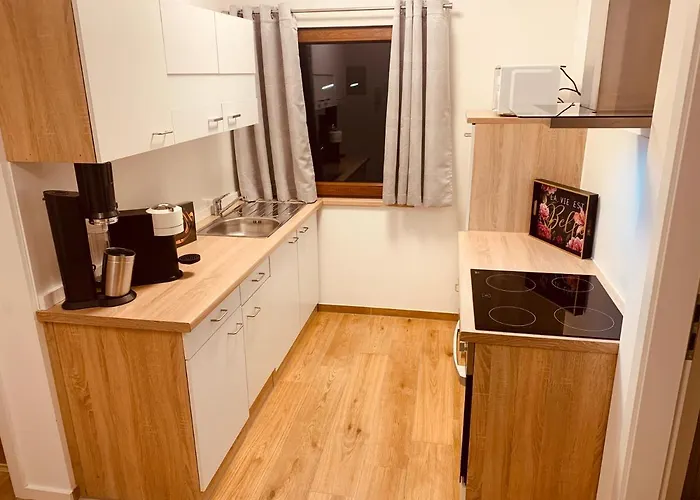 Lägenhet Felix Living 3, Doppelbett, Parkplatz, Ruhig&praktisch Salzweg